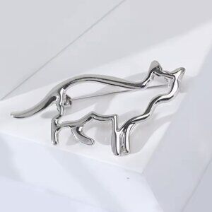 Silver Alloy Open Cat Pin